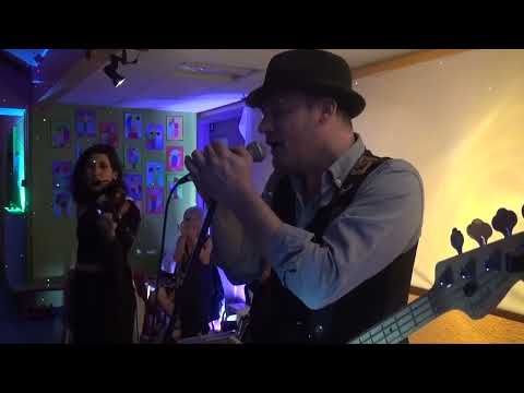 Tangorra Orquesta Atípica: "Milonga triste" @ Ecole Paul Cezanne, Villeneuve d'Ascq