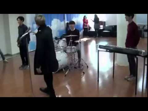 [150113] JONGHYUN x IRON 'CRAZY (GUILTY PLEASURE)' REHEARSAL