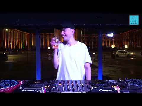 The Blue Oyster: Pomau / 12.03 / 19 - 20