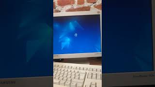 Z800 Workstation boot (Debian Linux 12)