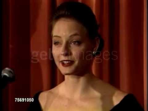 Jodie Foster Wins Golden Globe for 'The Accused' || Best Actress (1989)