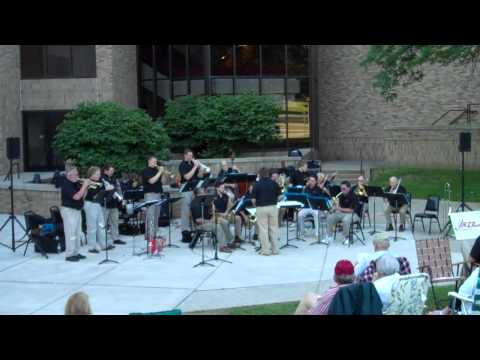 JJE 20130619 Big Swing Face