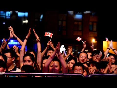 HANTV - TENILLE'S FIRST SHOW IN CHENGDU CHINA 2014