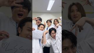 Download lagu 💙이거지 Feel Good 🍒🐰🐯💙 #SUPERJUNIOR #SUPERJUNIOR_LSS #HEECHUL #EUNHYUK #DONGHAE #Suit_Up mp3