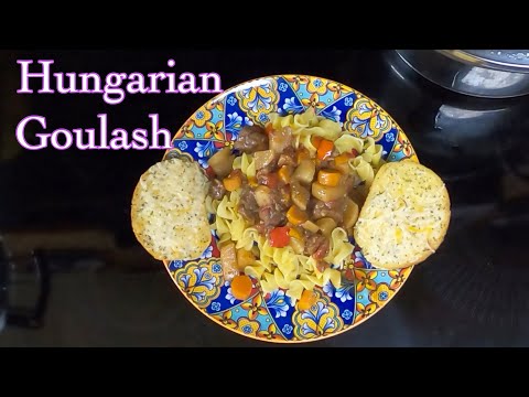 Slow Cooker Hungarian Goulash