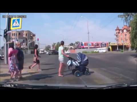 Belgium Car Crash Compilation | Best Dash Camera 2017 (51)