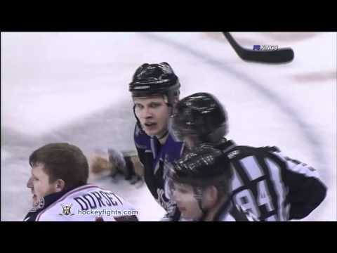 Derek Dorsett vs Kyle Clifford