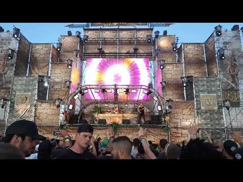 Sub zero project vs phuture noize on So W'happy mainstage (2019)