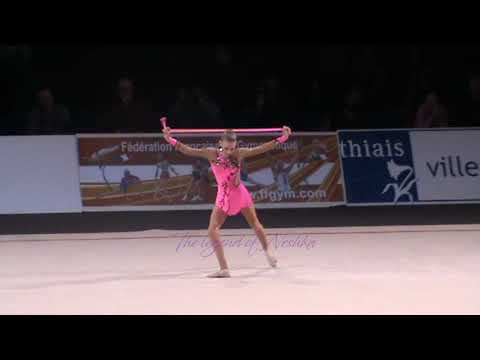 Oktawia STAROSTA (POL) rope - 2010 Thiais junior AA
