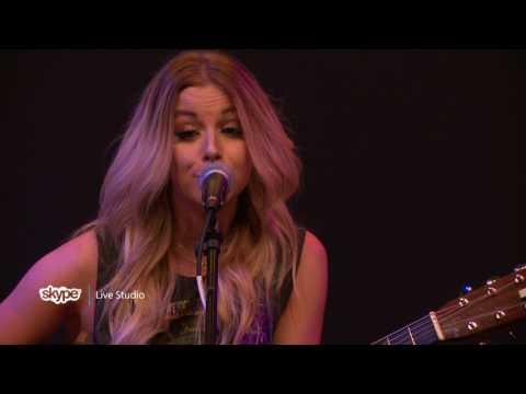 Lindsay Ell - Criminal (98.7 THE BULL)