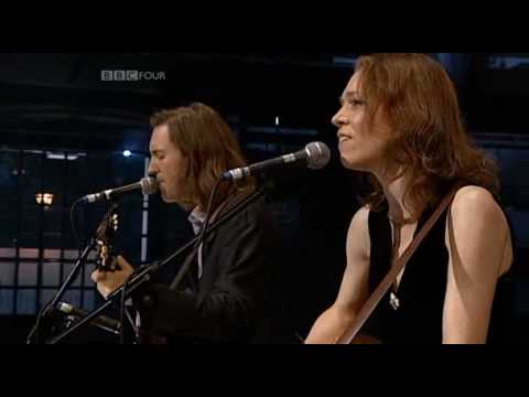 Gillian Welch - I Want to Sing That Rock And Roll