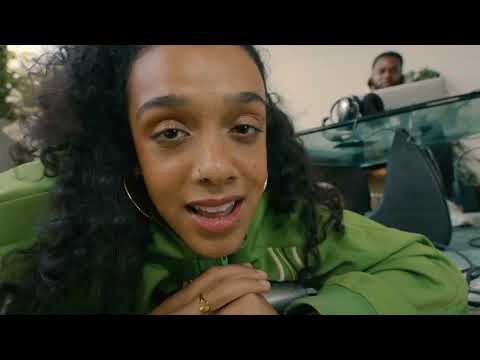 Champion - Stuck Right Here Feat. Ruby Francis (Official Music Video)