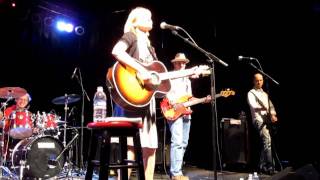 Kelly Willis - Heaven&#39;s Just A Sin Away