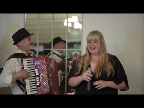 Wedding Singer Amalfi Coast Italy - At Last