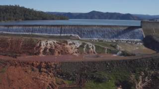 Oroville Spillway February 11 2017 at 11AM