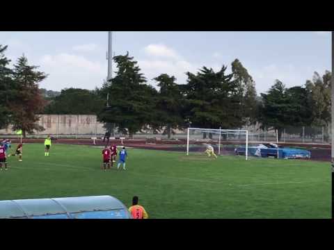 Rigore Radicchio Grottaglie - Mesagne 1-2(Promozione pugliese 05.03.2017)