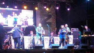 Supercombo Los Tropicales Caimán y Gallinazo en La Estancia (en vivo)