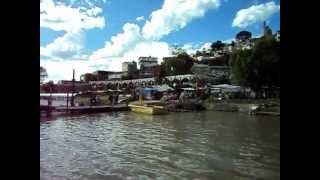 preview picture of video 'PAZCUARO, LA ISLA DE JANITZIO  2 DE ENERO 2012 llegada en lancha'