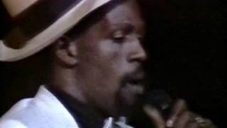 Gregory Isaacs - Live At Brixton Academy, 1984 (FULL CONCERT)