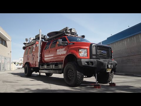 Verizon Frontline  |  Tour the THOR Emergency Response Vehicle