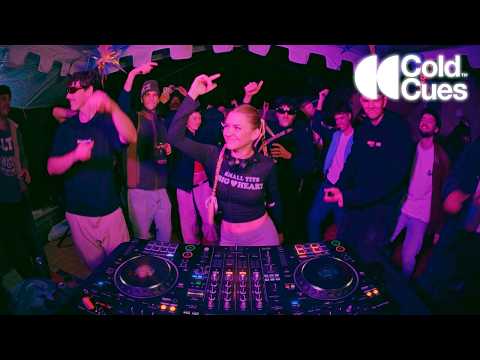 Heavy HardGroove & Nostalgic Trance Set At a Backyard House Party  | ALBA FRANCH