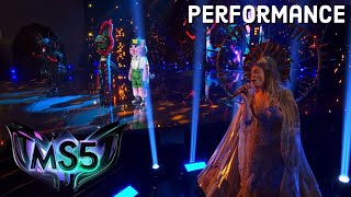 LeAnn Rimes & The Finalists sing “How Do I Live” | THE MASKED SINGER | SEASON 5