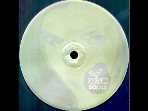 patrick turner - green eyes