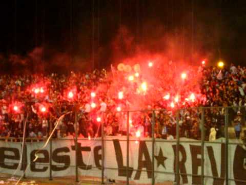 "Salida La Revo Iquique vs Huachipato 02/10/09" Barra: Furia Celeste &bull; Club: Deportes Iquique