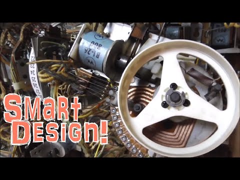 How The Score Reels And Player Unit Work In Williams' 1976 Grand Prix E.M. Pinball Machine -4