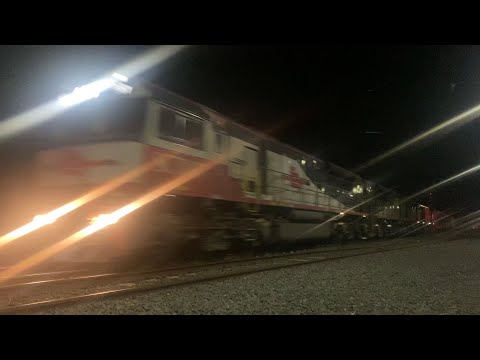 Down 6MP9 SCT freight with SCT007 SCT009 CSR020 at Gheringhap at night headed for Perth 7/3/2025