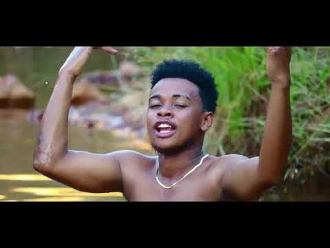 Lahety - Mantsim-bava (Clip Officiel 2017)