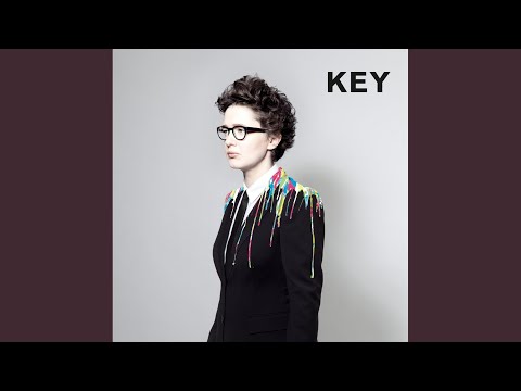 Hun Er I Byen Igen - Marie Key