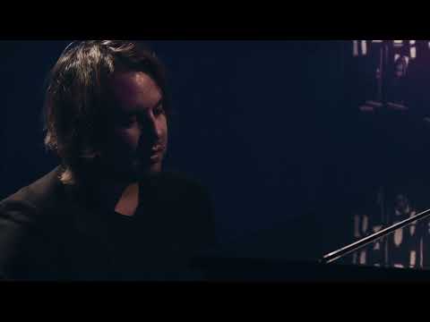 Coyle Girelli - From 7th Street with Love (Official Music Video)