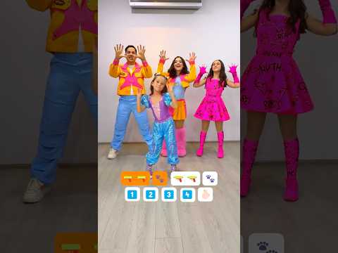 Bailando mi #trend favorito con @LARACAMPOS y @LosMeniquesDeLaCasa #ritmo