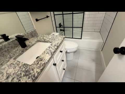 Darling Duplex Unit Single Story 2 Bedrooms 1 Bathroom for Rent in Central Austin! property video