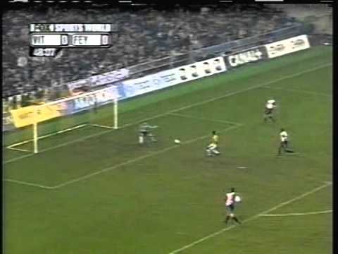 2001 (March 4) Vitesse 0 -Feyenoord 0 (Dutch Eredivisie)
