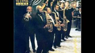African Jazz Pioneers : Ten Ten Special