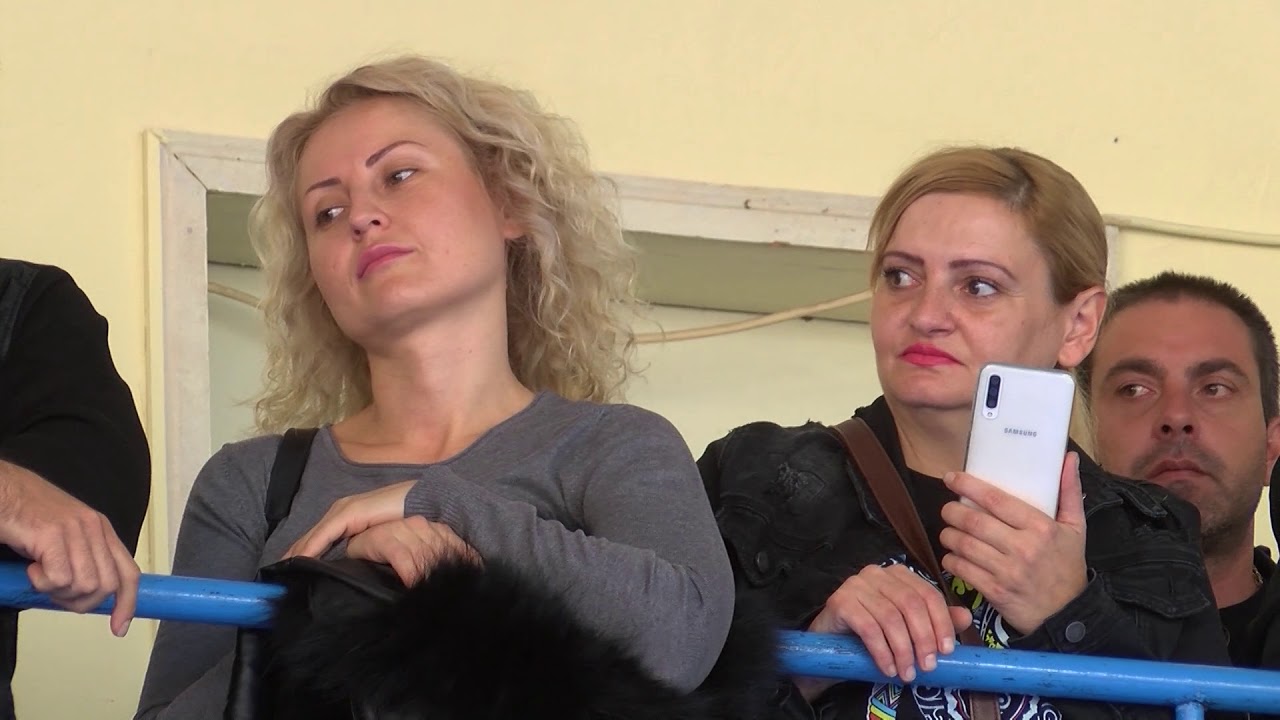 Първолаците от ОУ "Христо Смирненски" с клетва за вярност 