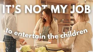 What Old Fashioned Moms Understood About Parenting That We Forgot