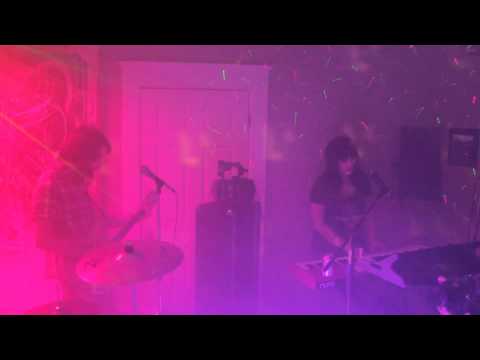 The Electric Primadonnas - Talking to Myself - Bright Lights/Living Room set 11/28/10