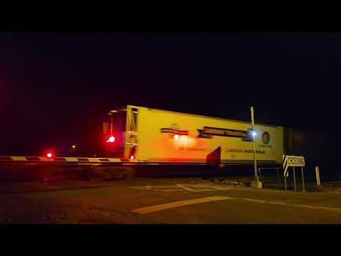 3PM7 PN Linfox Express #3 to Melbourne, 2140, 1/8/24, Ararat West VIC