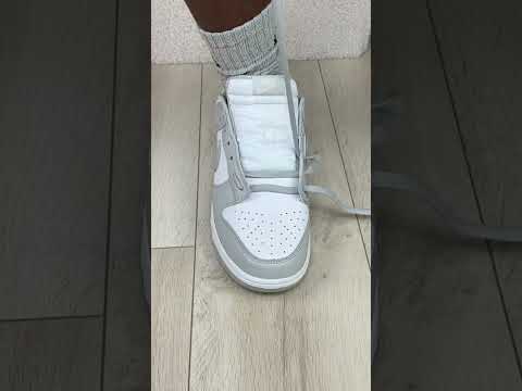 Cool Nike Dunk Low Laces Style #shoelacetying #shoelacestyle #nikedunk #shoelaces #nikeshoes