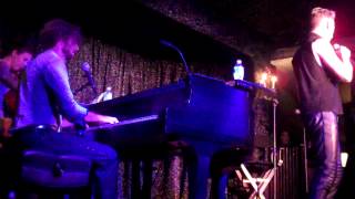 Alan Cumming Sings an original, &quot;I Want to Be Your Friend Forever&quot;