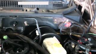 Valve cover gasket replacement 2000 Dodge Durango 4.7L V8 Dakota