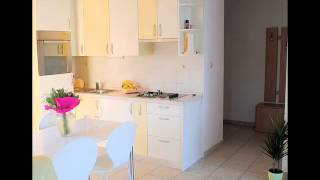 preview picture of video 'Arbanija Ciovo - Sea breeze apartment'