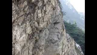 preview picture of video 'A major landslide near Helang, Joshimath'