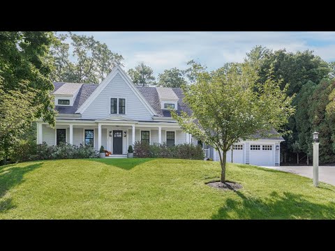 56 Martin Road, Concord MA - Beautiful Cape Near the North Bridge & Concord Center!