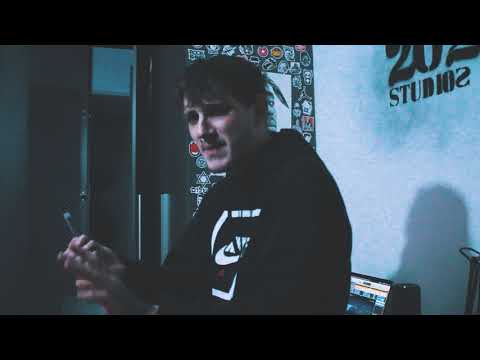 TE(RAP)IA - INSANYTTY prod. Olesti (film by OSTOS VISUALS)