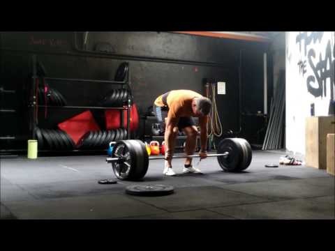 Deadlift 250 kg x 3 24-5-2016