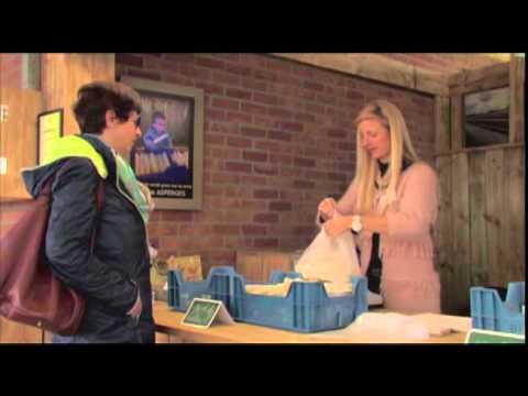 Lierse Asperges (Bedrijfsfilm kort) - Aspergekwekerij Paul en Josée Vercammen-Broes